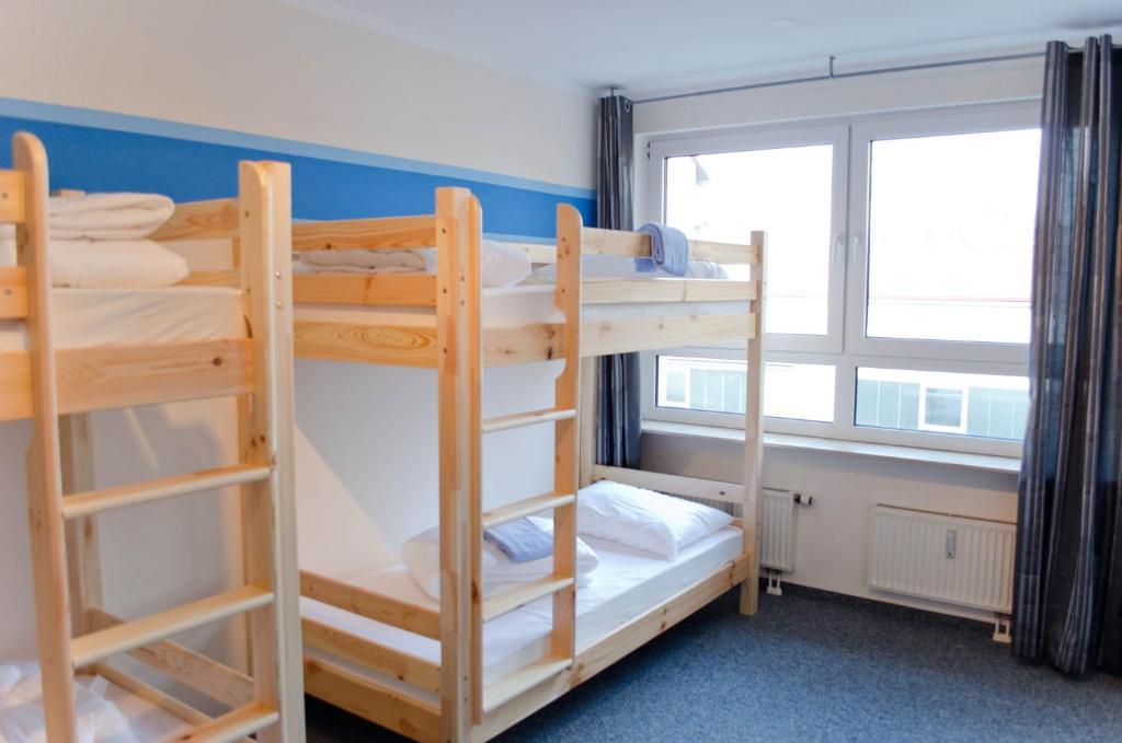 Gröbenzell Hostel Nanina חדר תמונה