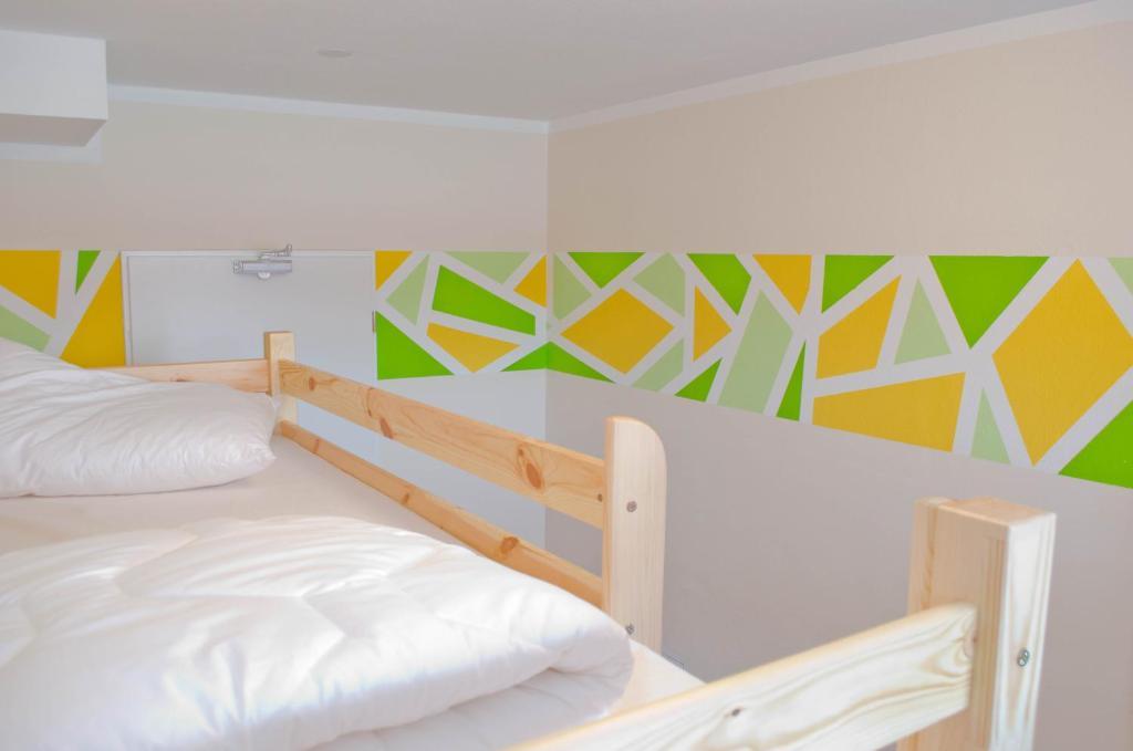 Gröbenzell Hostel Nanina חדר תמונה